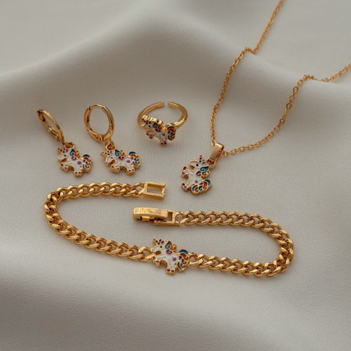 سرویس بچگانه برند HYL Jewerly