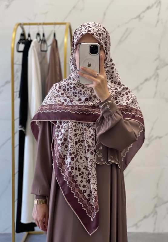 روسری نخی قواره 135