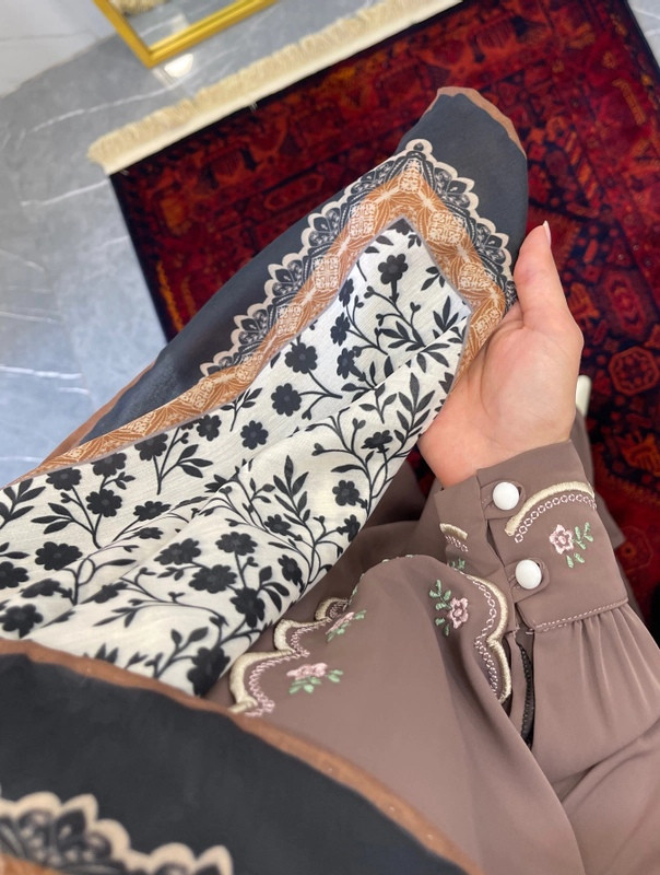 روسری نخی قواره 135