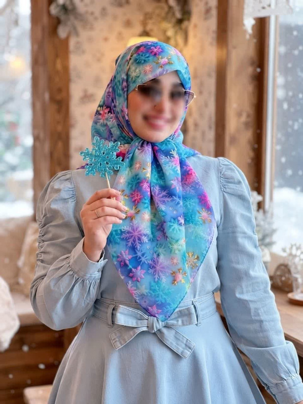 روسری نخی کاستوم اصل طرح بارلین