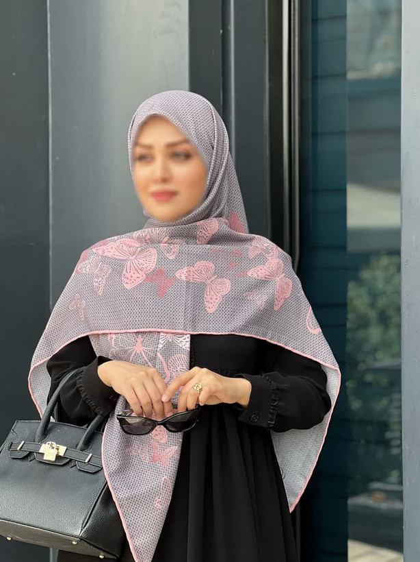 روسری نخی کاستوم قواره 140 طرح پروانه خال خال