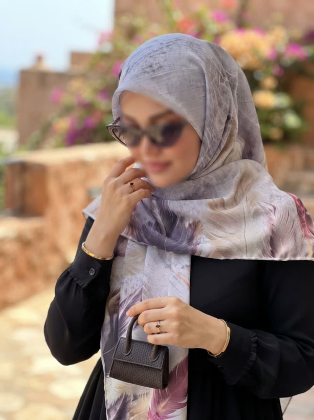 روسری نخی کاستوم اصل قواره 140 طرح پریناز