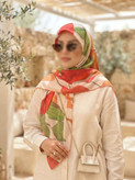 روسری نخی کاستوم اصل قواره 140 طرح رونیا