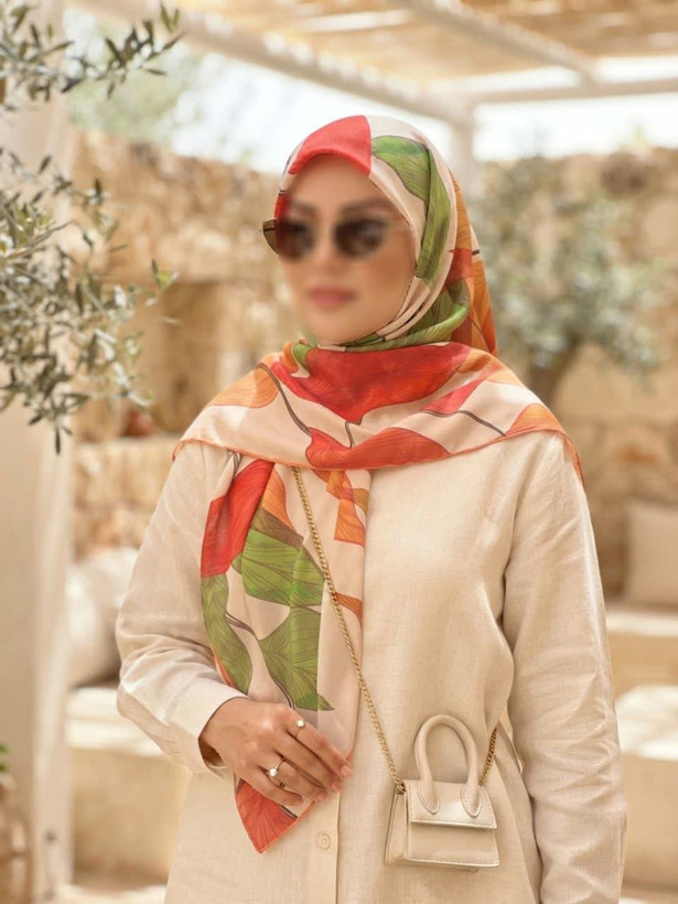 روسری نخی کاستوم اصل قواره 140 طرح رونیا