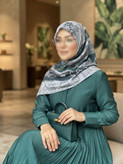 روسری نخی کاستوم اصل قواره 140 طرح ایزابل